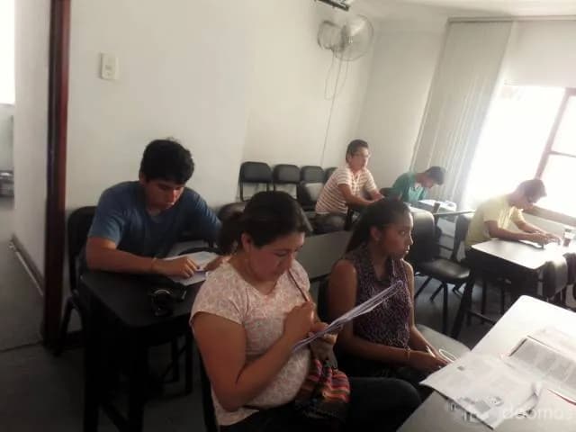 Alquiler de aula — foto 4