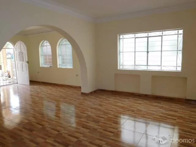 Alquiler de inmueble — foto 3