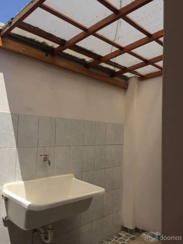 Alquilo lindo dúplex — foto 7