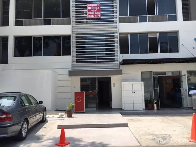 SAN ISIDRO ALQUILO OFICINA 140M2 — foto 1