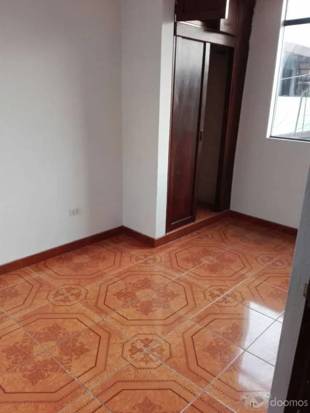 Alquilo lindo Mini departamento en La Molina — foto 4