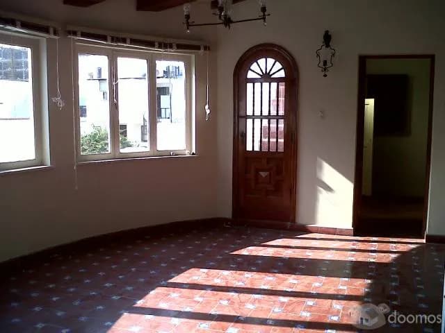 ALQUILER DE CASA O VENTA COMO TERRENO — foto 2
