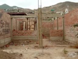 Venta de lote de 120 m2 semiconstruido