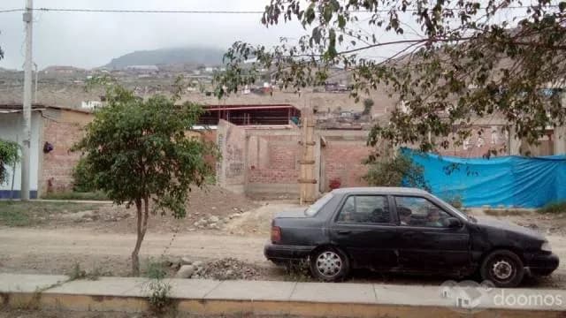 Venta de lote de 120 m2 semiconstruido — foto 4
