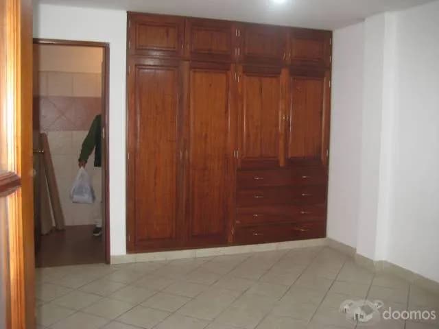 ALQUILO DEPARTAMENTO MUY AMPLIO Y SEGURO. — foto 2