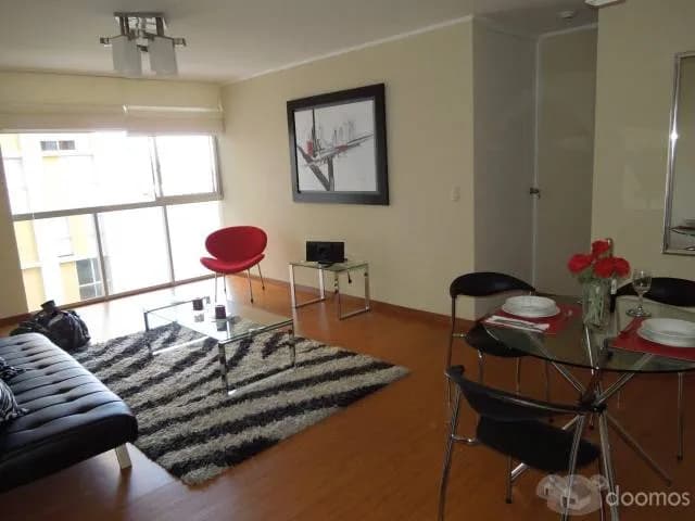 Moderno Departamento Amoblado 1 dormitorio Miraflores — foto 2