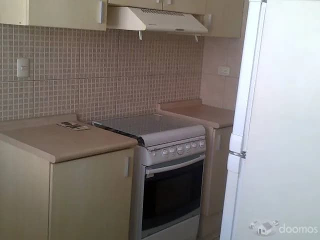 Dpto. zona Marriott, con balcon, 2 dormit, amoblado, $1200 — foto 5