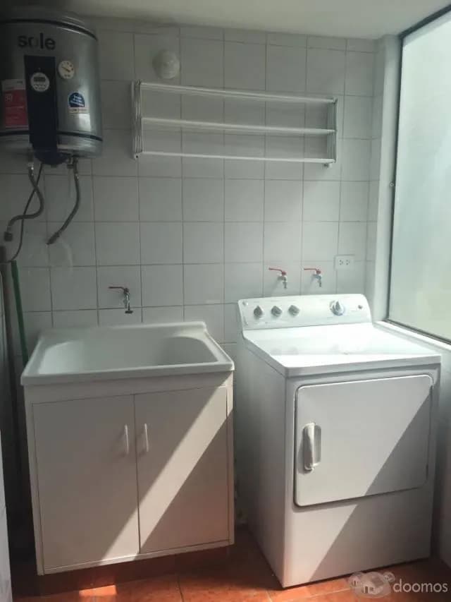 Comparto Departamento en Monterrico — foto 4