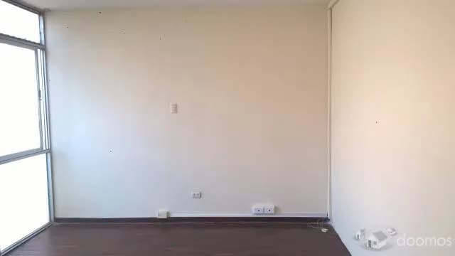Alquilo Oficina de 210 m2 Surco a 1250 dólares — foto 2