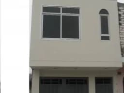 VENDO CASA 38MTS(3 PISOS)TF:953-384343 *CARABAYLLO*50,000 DOLARES