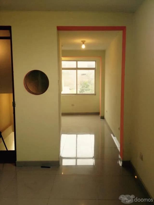 VENDO CASA 38MTS(3 PISOS)TF:953-384343 *CARABAYLLO*50,000 DOLARES — foto 4