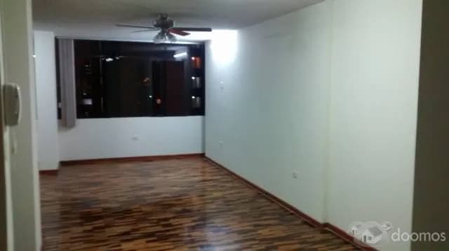 ALQUILO OFICINA EN JESUS MARIA (ZONA COMERCIAL) — foto 3