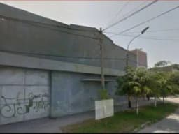SE VENDE LOCAL EN JR. ATALAYA -  BREÑA.