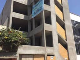 departamento de estreno e surco