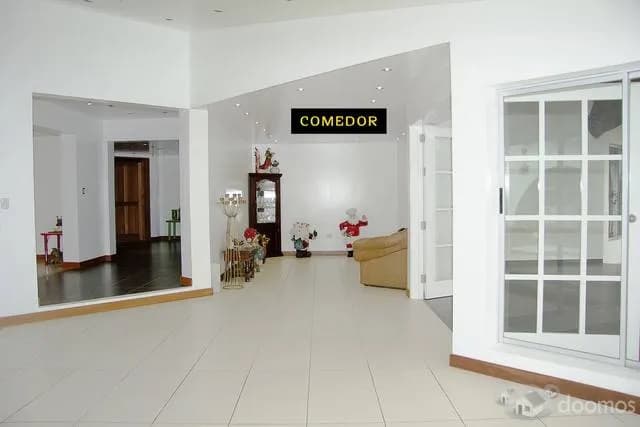 Remato Casa en La Molina Semi Remodelada de 608 M2 — foto 3