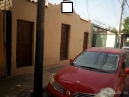 EXCEPCIONAL UBICACIÓN DE CASA COMO TERRENO