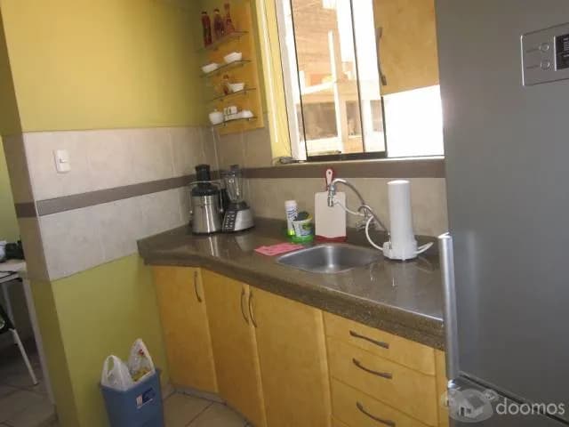 VENTA DE DEPARTAMENTO CÉNTRICO SEMI AMOBLADO — foto 4