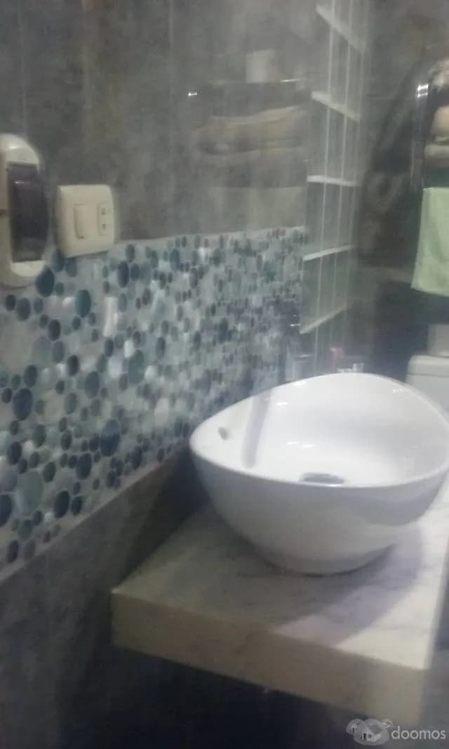 SE ALQUILA HERMOSA HABITACION CON BAÑO INDEPENDIENTE — foto 3