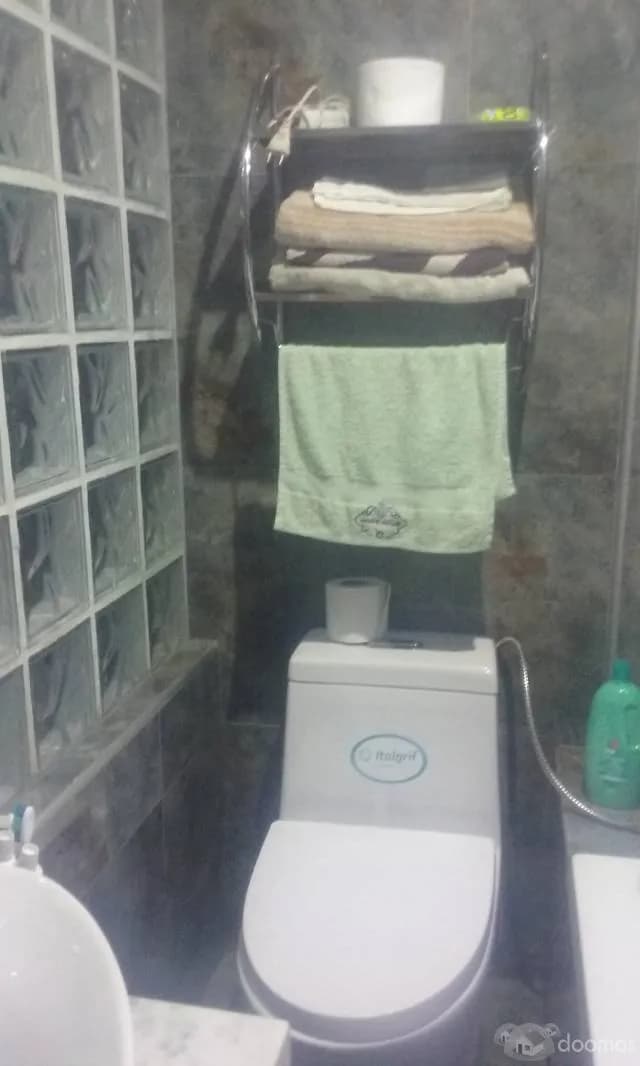 SE ALQUILA HERMOSA HABITACION CON BAÑO INDEPENDIENTE — foto 5