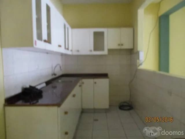 casa en alquiler con 3 dormitorios S/.. 1,500 soles — foto 2