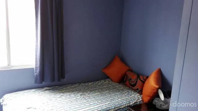 HABITACIÓN EN DEPARTAMENTO FAMILIAR — foto 1