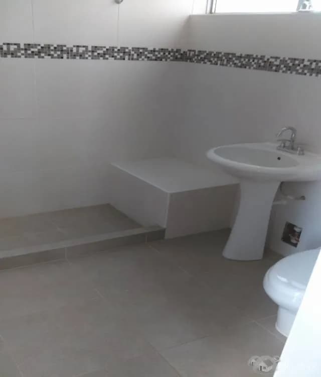 Alquiler Excelente Ubicacion Primer Piso con Jardin — foto 2