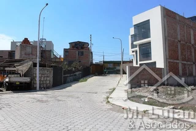719 JLBYR POR LA PAMPILLA — foto 3