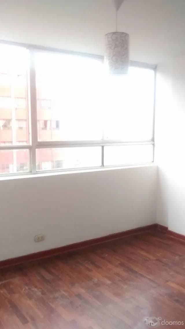 REMATO LINDO DEPARTAMENTO CENTRO HISTORICO DE LIMA. AV. TACNA — foto 3