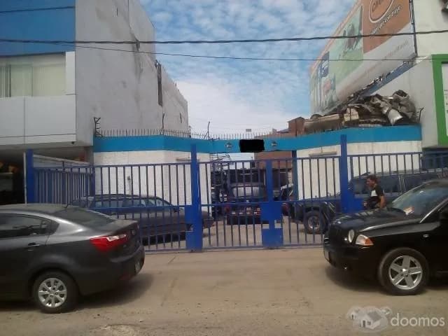 Excelente ubicación - Local Comercial en venta - Surquillo — foto 1