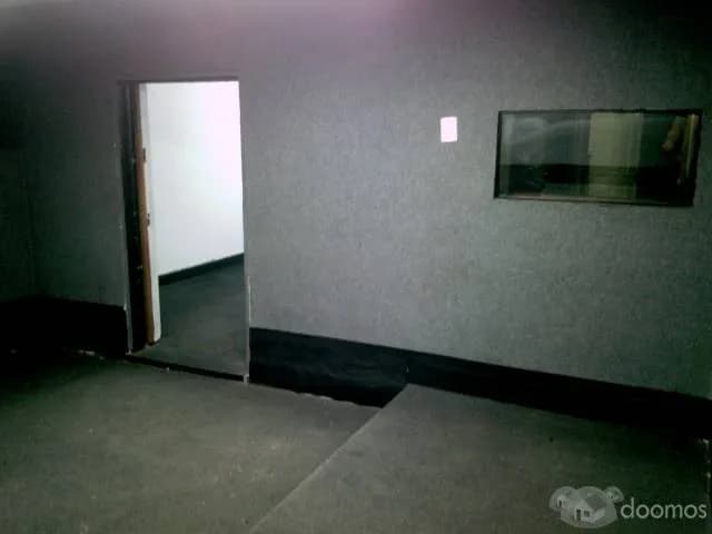 SE ALQUILA LOCAL COMERCIAL SEMI SÓTANO — foto 1