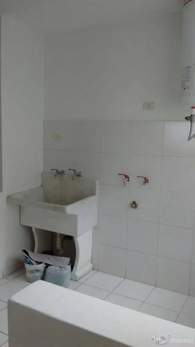 ALQUILER DEPARTAMENTO EN MIRAFLORES — foto 2