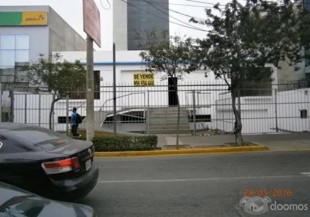 Vendo terreno Av. Ricardo Palma, Miraflores — foto 1