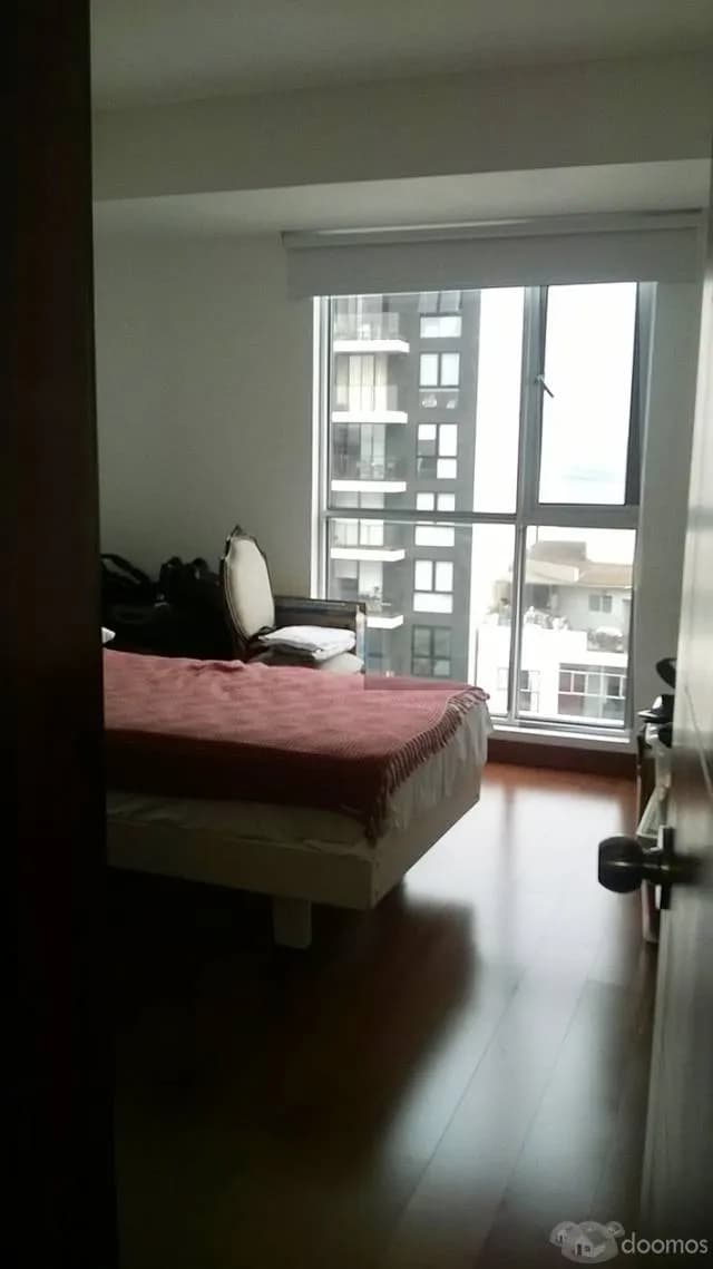 MODERNO Y EXCLUSIVO EDIFICIO FRENTE AL MAR — foto 2