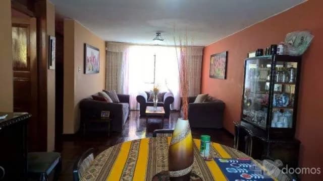 VENTA CASA EN LA CALERA DE LA MERCED - SURQUILLO ~ 3 PISOS — foto 3