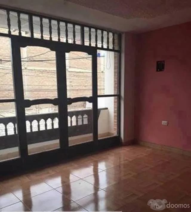 VENTA DE CASA - 2 PISO - URB. MONSERRATE - CERCA DE LA UPAO — foto 1