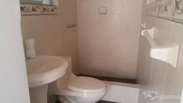 SE VENDE CASA DE 3 PISOS EN SAN MIGGUEL — foto 4