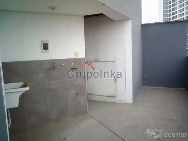 HERMOSO TRIPLEX EN CORPAC — foto 7