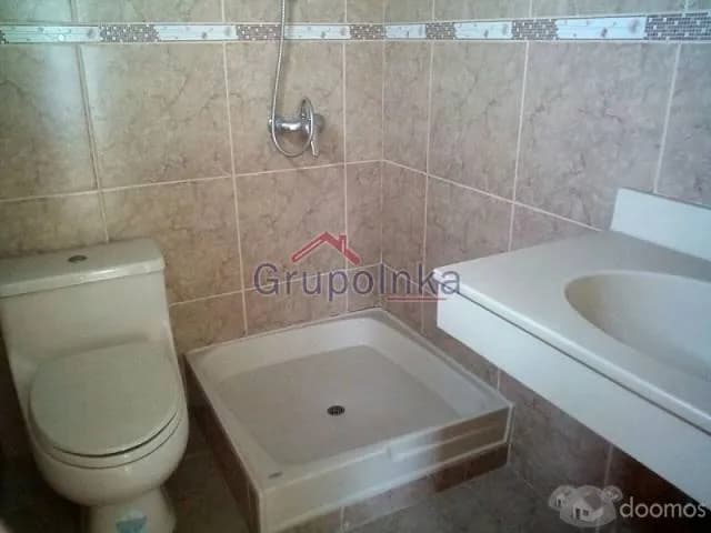 HERMOSO TRIPLEX EN CORPAC — foto 9