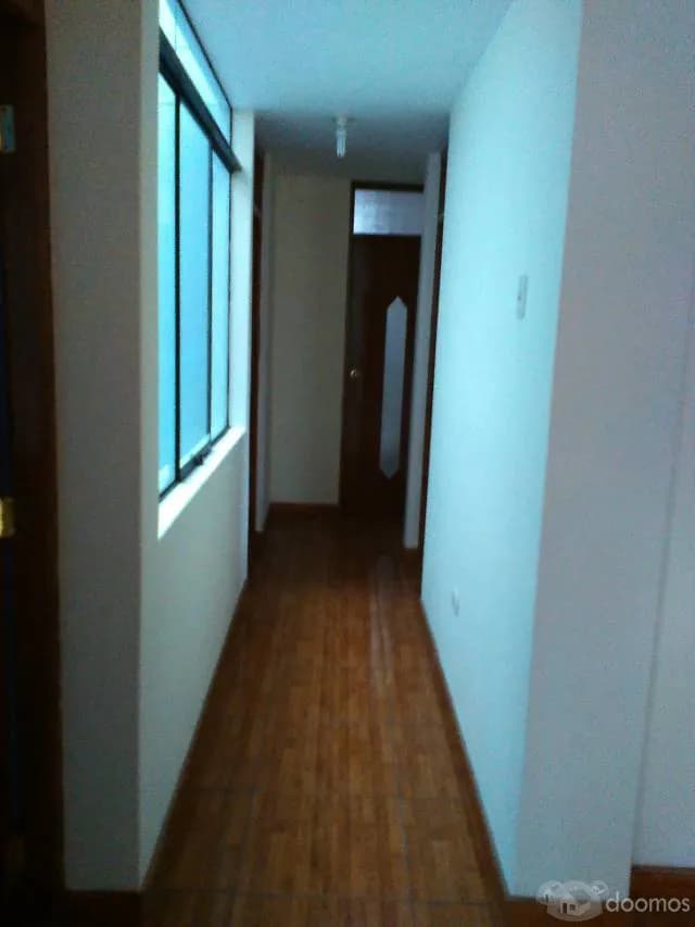Alquilo hermoso departamento y céntrico en Huancayo — foto 3