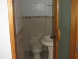 VENTA DE CASA FAMILIAR EN LOCALIZACIÓN PERFECTA
