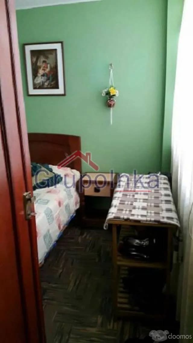 EXCELENTE CASA LISTA PARA HABITAR FRENTE A PARQUE — foto 6