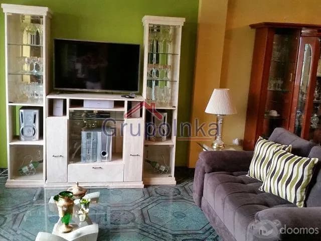 EXCELENTE CASA LISTA PARA HABITAR FRENTE A PARQUE — foto 12