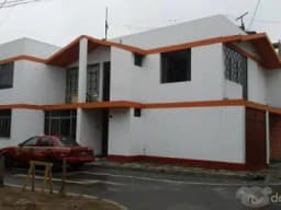 casa de 2 pisos en venta