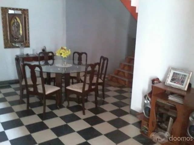 casa de 2 pisos en venta — foto 3