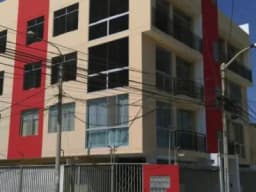 Departamento 1° piso, Urb. Las Palmas