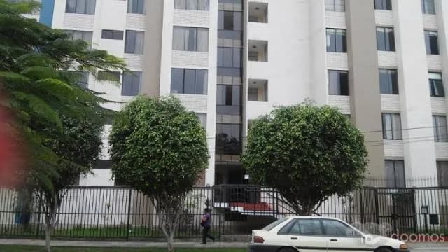 Departamento Amplio Cochera Deposito 1038$ x m2 — foto 2