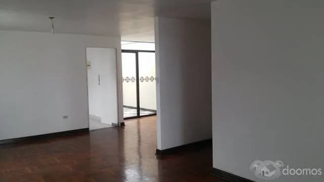 Departamento Amplio Cochera Deposito 1038$ x m2 — foto 8