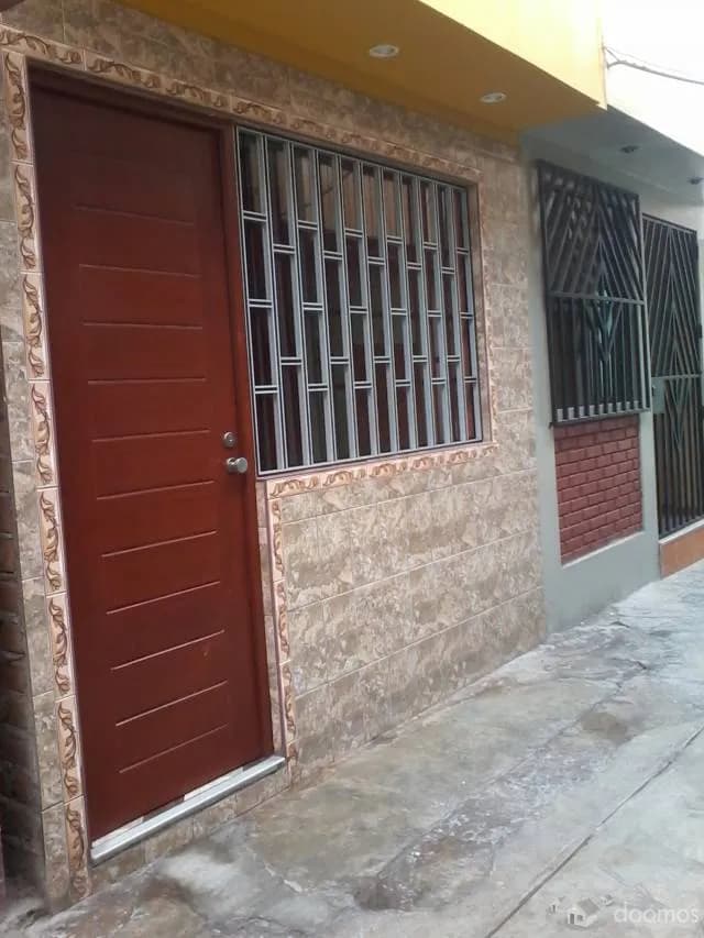 casa altura de minka y seguro bartom — foto 1