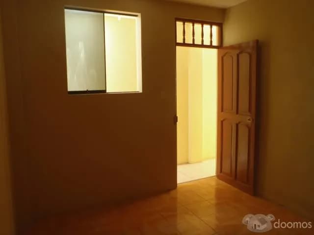 ALQUILER DE HABITACIONES EN NUEVO CHIMBOTE — foto 1