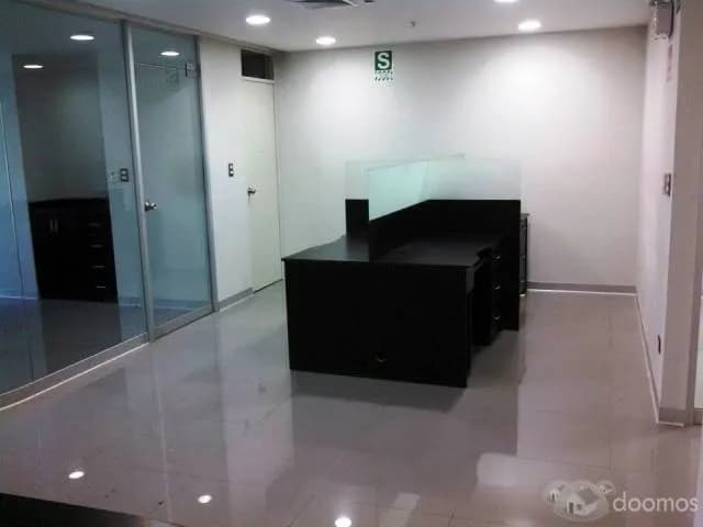 OFICINA AMOBLADA EN CHACARILLA CON VISTA A LA CALLE — foto 5